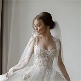 Лиза Кук