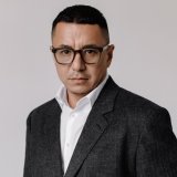 Игорь Ким