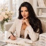 Анна Секова